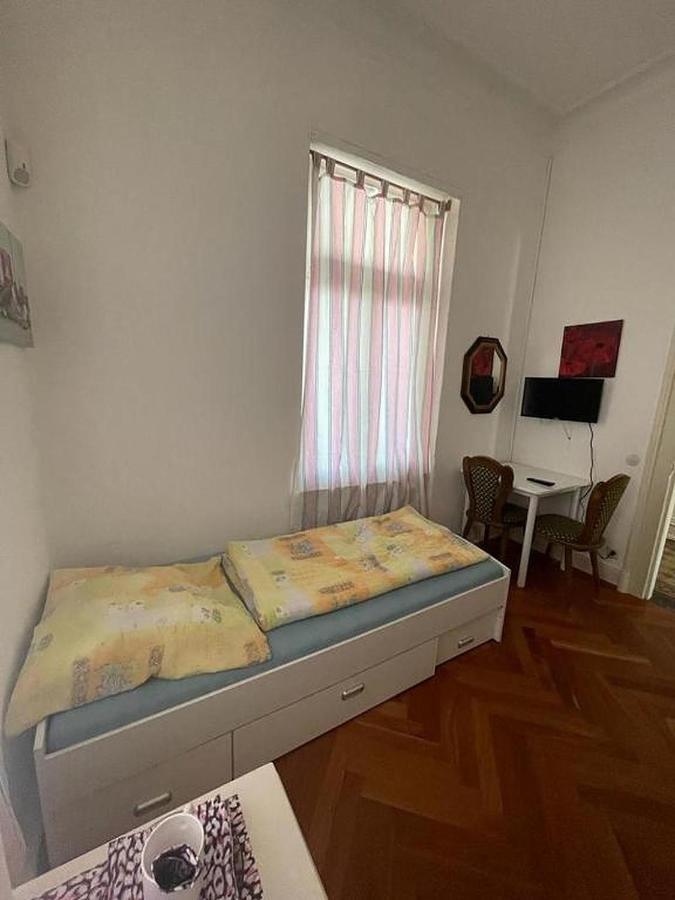 A&S Ferienwohnungen Villa Berlin Remagen Quarto foto